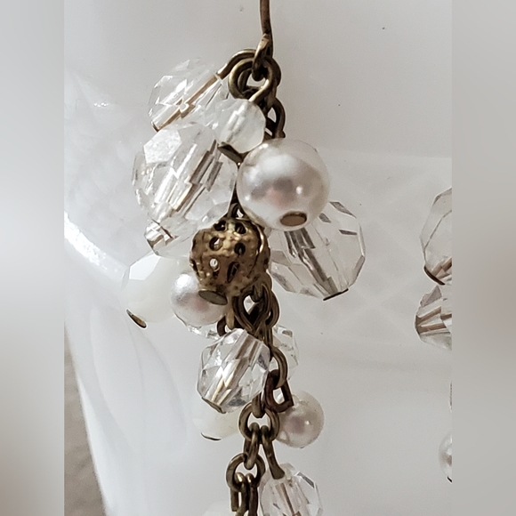 Vintage pearl crystal earrings cluster dangle filigree 80's 90's - Picture 4 of 8